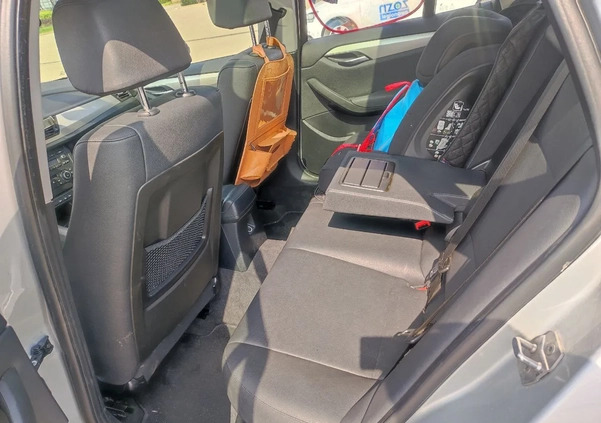 BMW X1 cena 52700 przebieg: 98350, rok produkcji 2015 z Warszawa małe 154